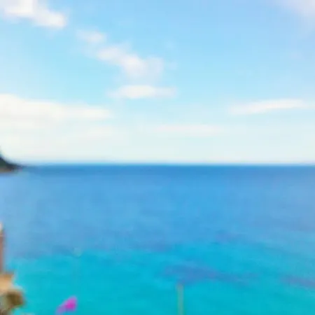 Beleri House 3* Himarë