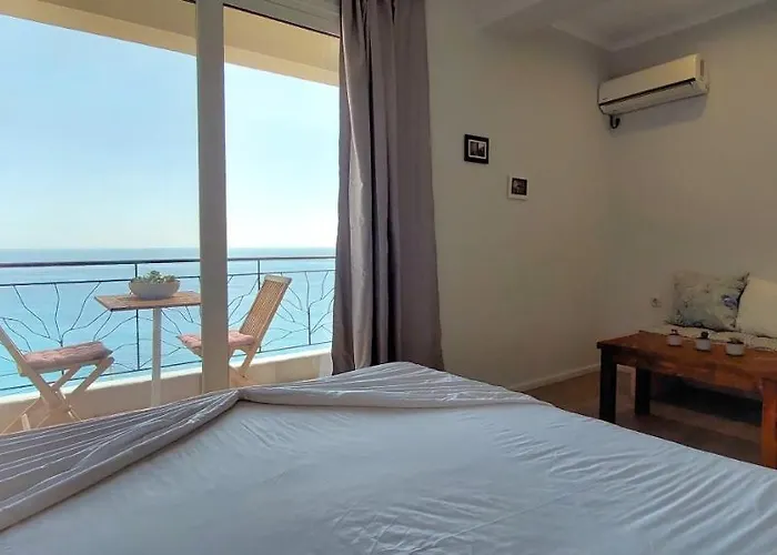 Pensionat Beleri House 4*
