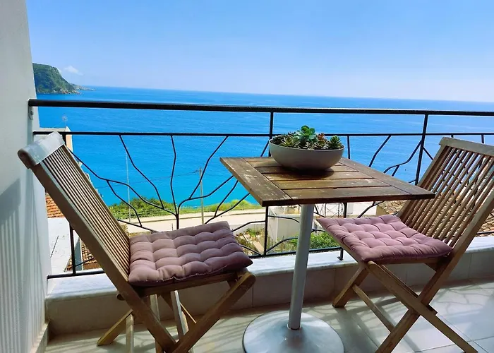 Πανσιόν Beleri House 3*